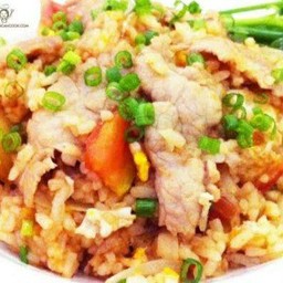 ข้าวผัดหมู