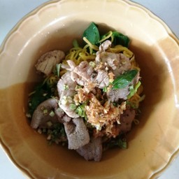 ก๋วยเตี๋ยวเรือริมคลอง