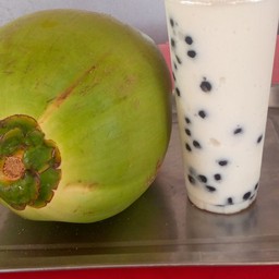 น้ำมะพร้าวป่ัน