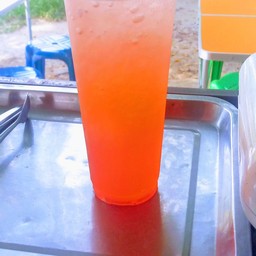 สตอเบอร์รี่โชดา