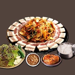 โจ้เอ็นตึง ไก่ย่าง
