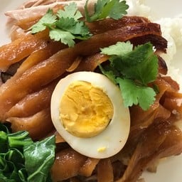 เกาเหลาเลือดหมู หมูกรอบหมูแดง ขาหมู