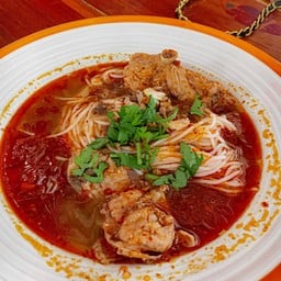 ขนมจีน กาดก้อม