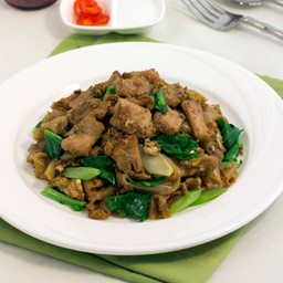 ก๋วยเตี๋ยวผัดซีอิ๊ว