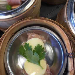 ไก่สับหน้าเต้าหู้ไข่