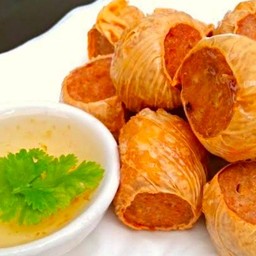 ไก่จ่อทอด 8 ลูก ขายดีนะจ้ะ