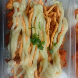 ข้าวไก่ป็อปชีส ราดชีส มายอง