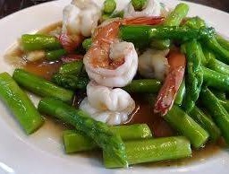 หน่อไม้ฝรั่งผัดกุ้ง