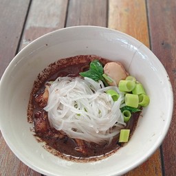 ป ประทีป ก๋วยเตี๋ยวเรื่อ สาขาเจมโม