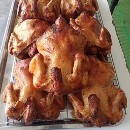 ไก่อบโอ่งนายเบิ้ม