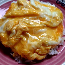 ข้าวไข่นุ่ม