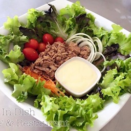 สลัดทูน่า