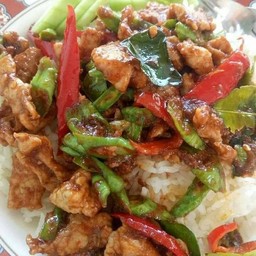ข้าวพริกแกงหมู+ไข่ดาว
