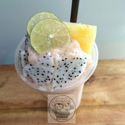 สมูทตี้ แก้วมังกร แครอท สับปะรด มะนาว