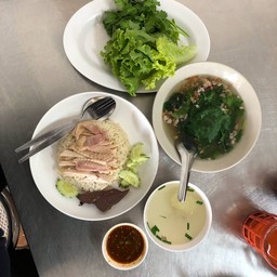 ข้าวมันไก่ดอนเมือง นาคา