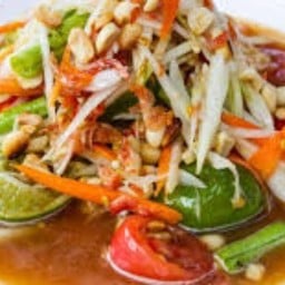 ไก่ย่างส้มตำบัณฑิตเอเชีย