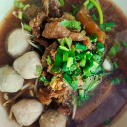 ร้านก๋วยเตี๋ยวเจ๊ใส(ลาดพร้าว48แยก7)