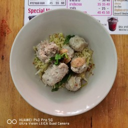 ก๋วยเตี๋ยวแคะ-สับแซว