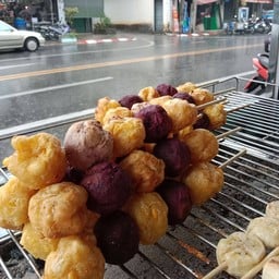 กล้วยทับแม่เนียน (เจ้าเก่า)