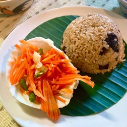 ข้าวผัดเนื้อเค็ม