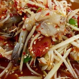 ส้มตำกุ้งสดปลาร้านัว