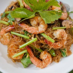 วุ้นเส้นผัดใข่ใส่กุ้ง