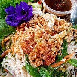 ยำขนมจีน(ไม่ใส่ปลาร้า)