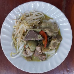 ขนมจีนแกงเขียวหวานไก่