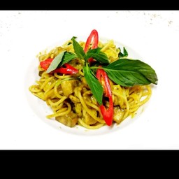 สปาเก็ตตี้แกงเขียวหวานไก่