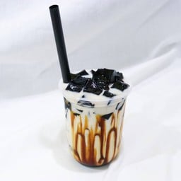 ร้านซาลาเปา แม่สุรีย์