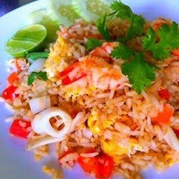 ข้าวผัดทะเล
