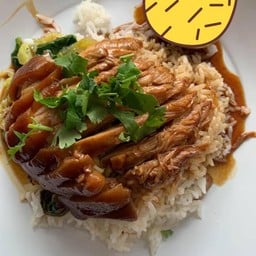 ข้าวขาหมูธรรมดา