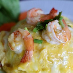 ข้าวไข่ข้นกุ้งชีส
