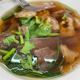 ธัญรส เกาเหลาเนื้อ - เกาเหลาหมูตุ๋น ต้นตำรับ