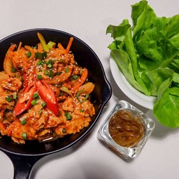 หมูผัดกิมจิ Kimchi  jeyuk