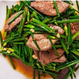 ข้าวราดผัดดอกกุยช่าย