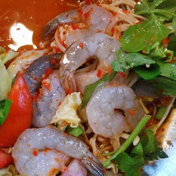 ยำกุ้งสด