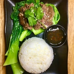 ข้าวเนื้อตุ๋น