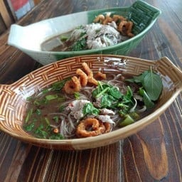 ก๋วยเตี๋ยวเรือ กินกันจัง