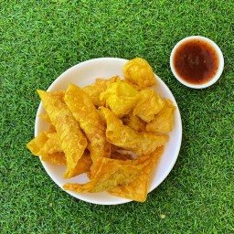 เกี๊ยวเกี๊ยว พารวย