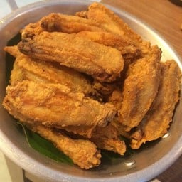 ปีกไก่ทอดเกลือ