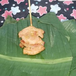 หมูปิ้งนมสดยายรส คอนโดเอกสิน
