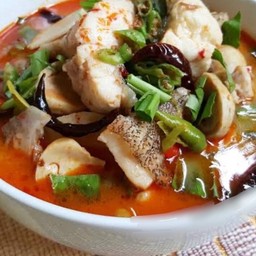 ต้มยำปลาเก๋าใหญ่น้ำข้นเล็ก