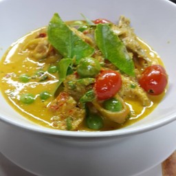 แกงเผ็ดเป็ดย่าง