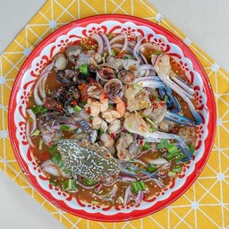 ยำรวมโครหน้าบานทะเล