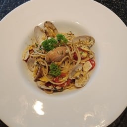 สปาเก็ตตี้หอยลาย