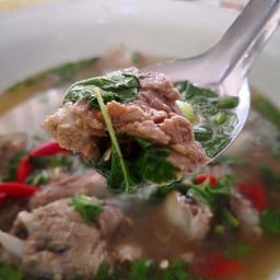 ต้มยำกระดูกหมู