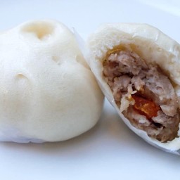 ซาลาเปา หมูสับ