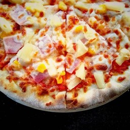 พิซซ่าฮาวายเอี้ยน