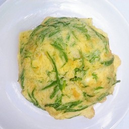 ข้าวไข่เจียวชะอม